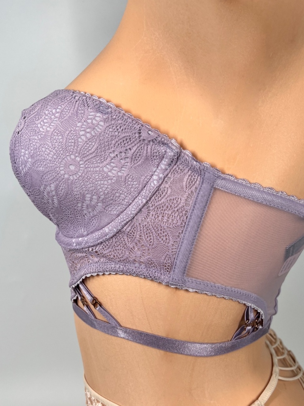 Victoria's Secret Very Sexy Long Line Lilac Lace Bustier Bra 32D NEW - Picture 10 of 16